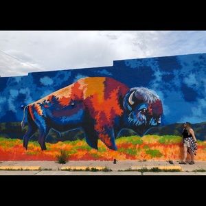 Meet your Posher, Hilary